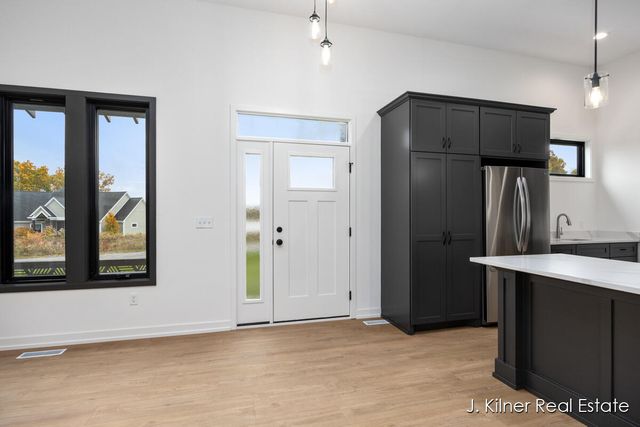 9465 Wabasis Pointe Drive, Greenville, MI 48838