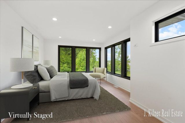 9465 Wabasis Pointe Drive, Greenville, MI 48838