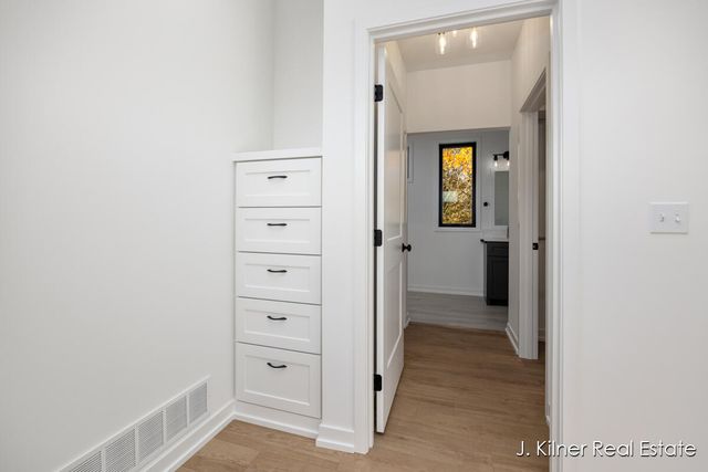 9465 Wabasis Pointe Drive, Greenville, MI 48838