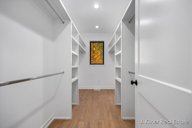 9465 Wabasis Pointe Drive, Greenville, MI 48838