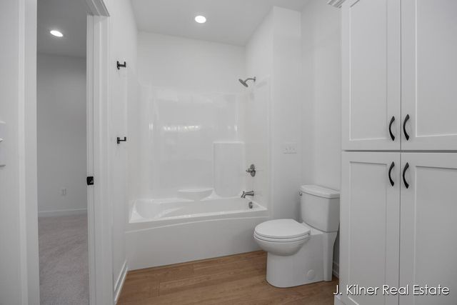 9465 Wabasis Pointe Drive, Greenville, MI 48838