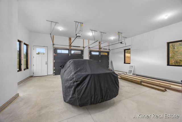 9465 Wabasis Pointe Drive, Greenville, MI 48838