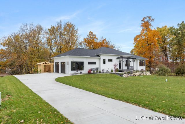 9465 Wabasis Pointe Drive, Greenville, MI 48838