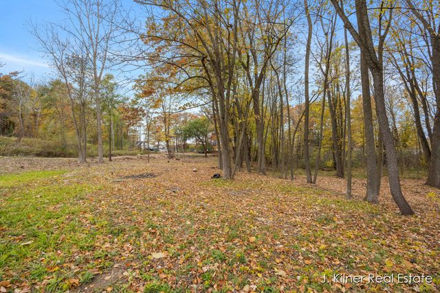 9465 Wabasis Pointe Drive, Greenville, MI 48838