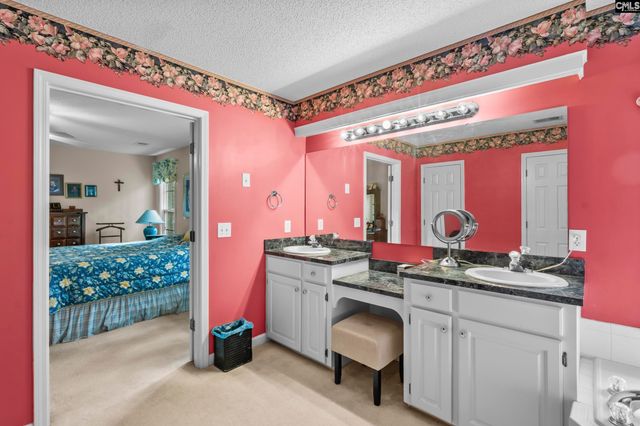 128 Laurel Court, Lugoff, SC 29078