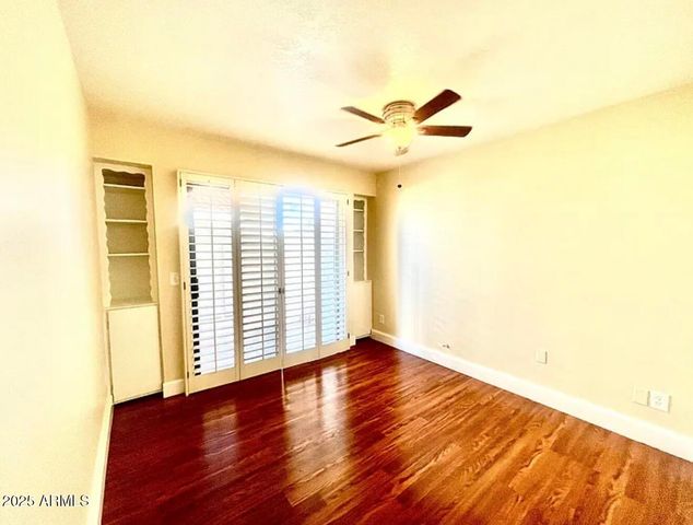 861 E LOLA Drive, Phoenix, AZ 85022