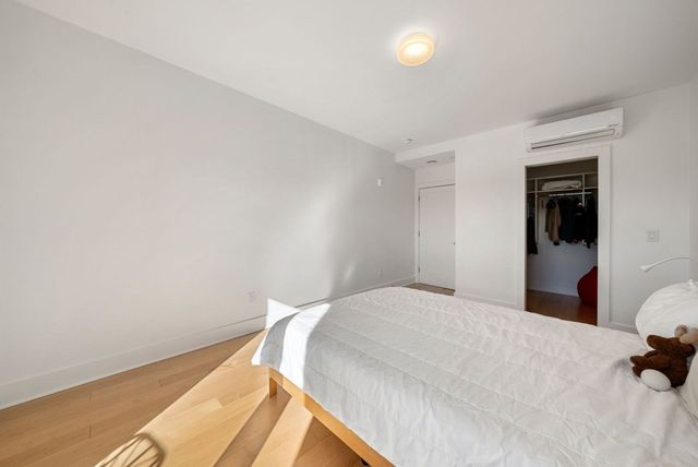 240 Salem St 3B, Medford, MA 02155