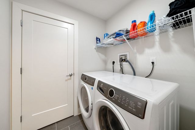 240 Salem St 3B, Medford, MA 02155