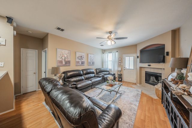 9032 Saratoga Road, Fort Worth, TX 76244