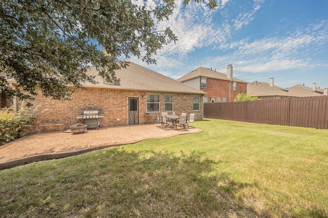 9032 Saratoga Road, Fort Worth, TX 76244