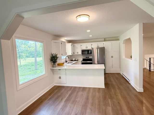 20663 Ulysses Street NW, Elk River, MN 55330