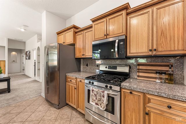 3303 S Montego Way, Nampa, ID 83686