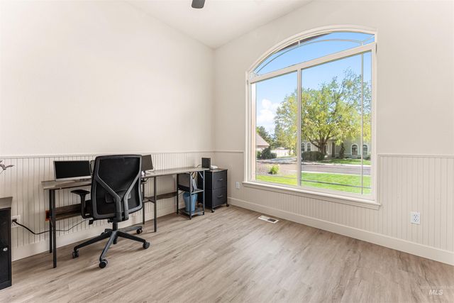 3303 S Montego Way, Nampa, ID 83686