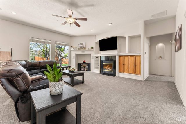 3303 S Montego Way, Nampa, ID 83686