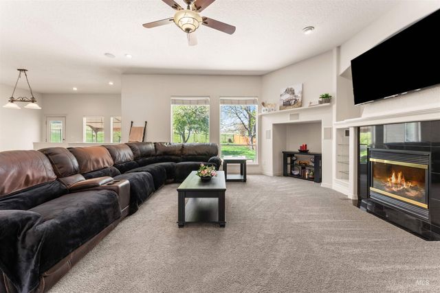 3303 S Montego Way, Nampa, ID 83686