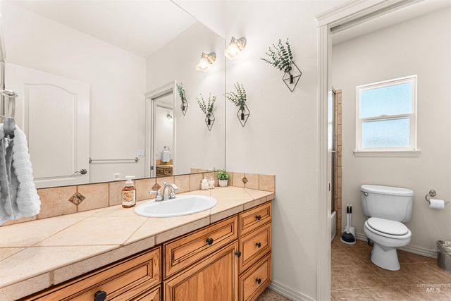 3303 S Montego Way, Nampa, ID 83686