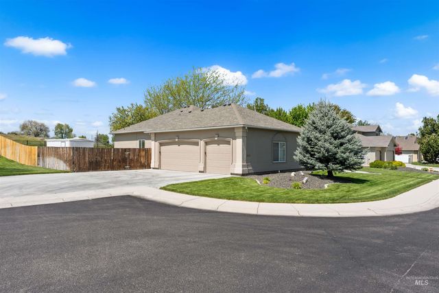3303 S Montego Way, Nampa, ID 83686