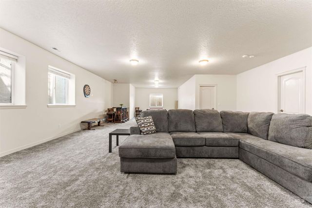 3303 S Montego Way, Nampa, ID 83686