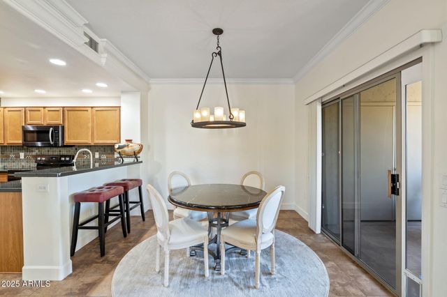 19700 N 76TH Street 2183, Scottsdale, AZ 85255