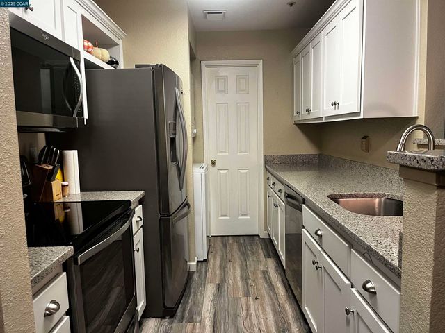 1450 Bel Air Dr 110, Concord, CA 94521