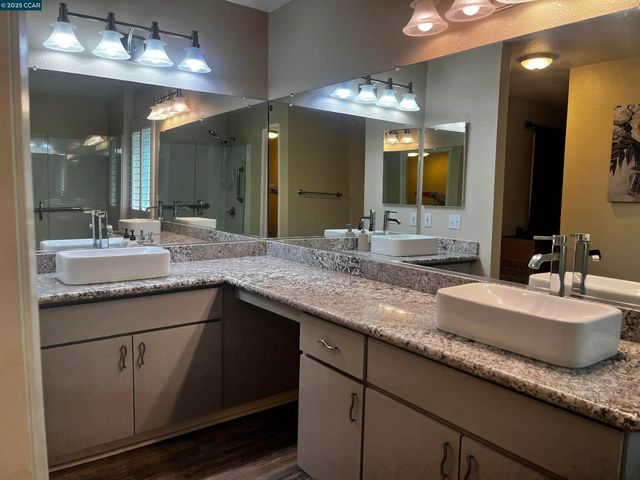 1450 Bel Air Dr 110, Concord, CA 94521