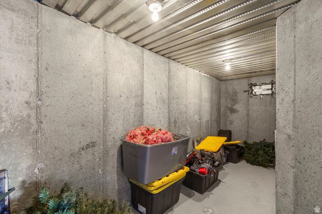 4367 W 5300 S, Hooper, UT 84315