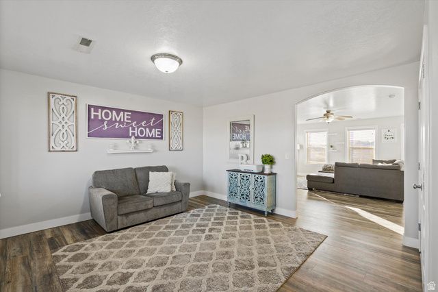 4367 W 5300 S, Hooper, UT 84315