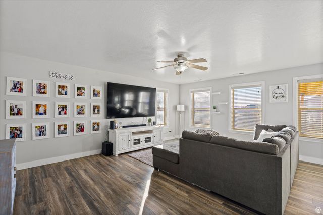 4367 W 5300 S, Hooper, UT 84315