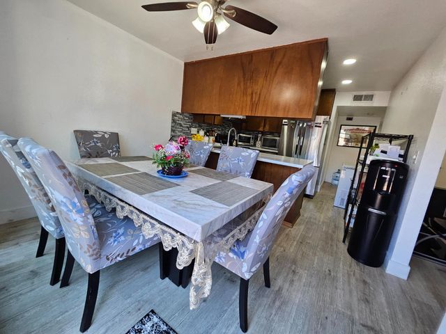 5152 Greenberry Dr, Sacramento, CA 95841