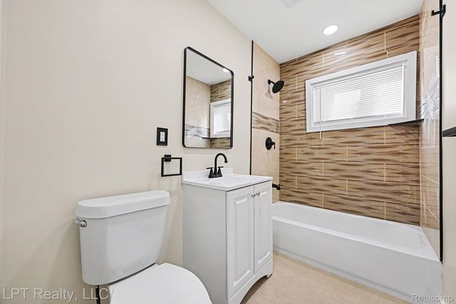 32565 Mason Street, Westland, MI 48186