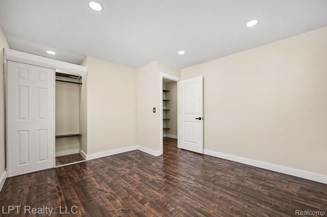 32565 Mason Street, Westland, MI 48186