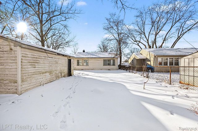 32565 Mason Street, Westland, MI 48186