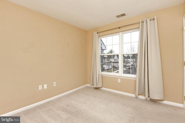 14 SCARLET OAK DR, Princeton, NJ 08540