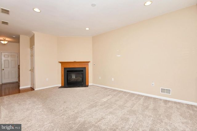 14 SCARLET OAK DR, Princeton, NJ 08540