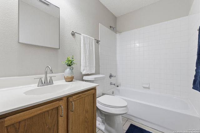 1048 Sycamore, Schertz, TX 78154