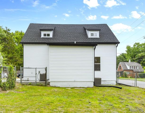 302 SHORT Street, Collinsville, IL 62234