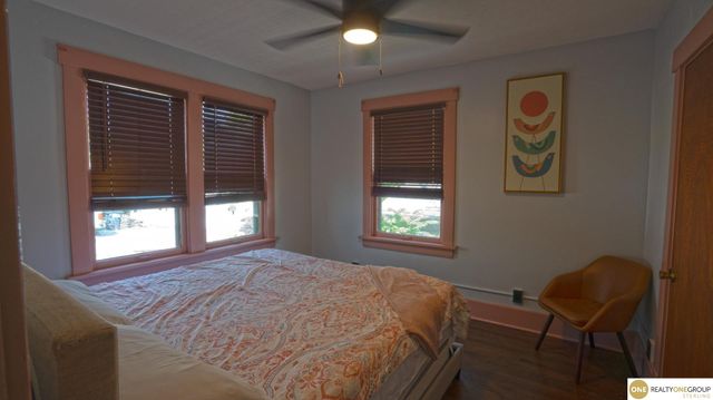 401 Valley Street, Omaha, NE 68108