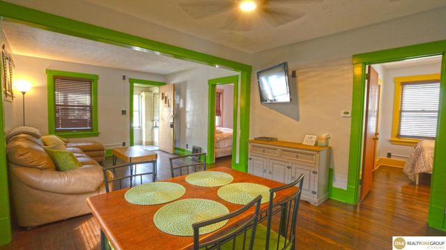 401 Valley Street, Omaha, NE 68108