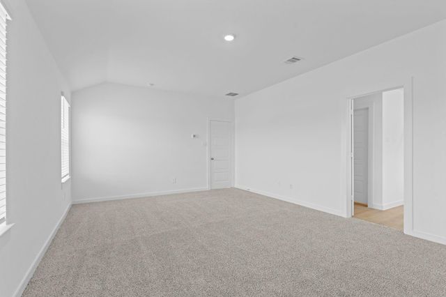 9022 Rose Water Trail, Iowa Colony, TX 77583