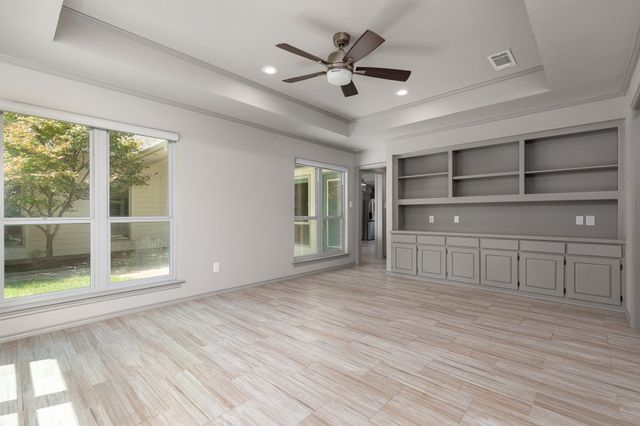 15607 GOLDEN CREEK, Dallas, TX 75248