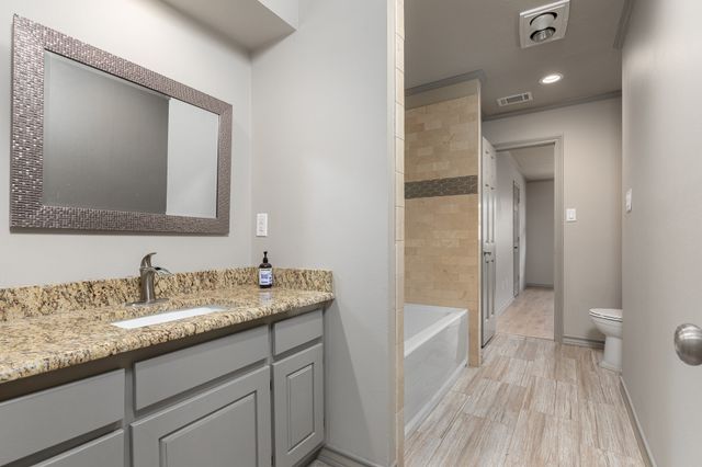 15607 GOLDEN CREEK, Dallas, TX 75248