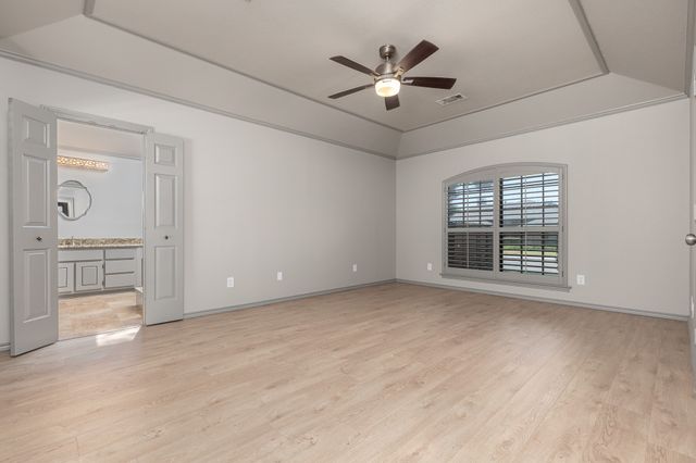 15607 GOLDEN CREEK, Dallas, TX 75248