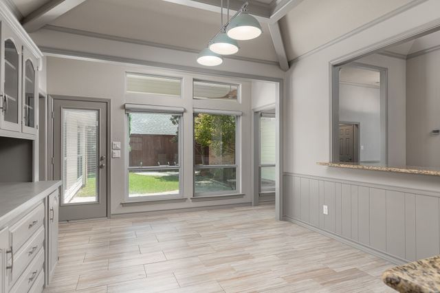15607 GOLDEN CREEK, Dallas, TX 75248