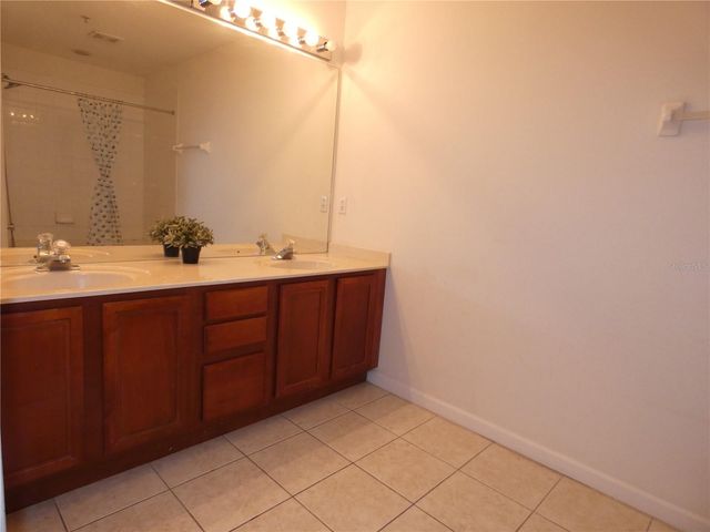 6105 TWAIN STREET 102, Orlando, FL 32835