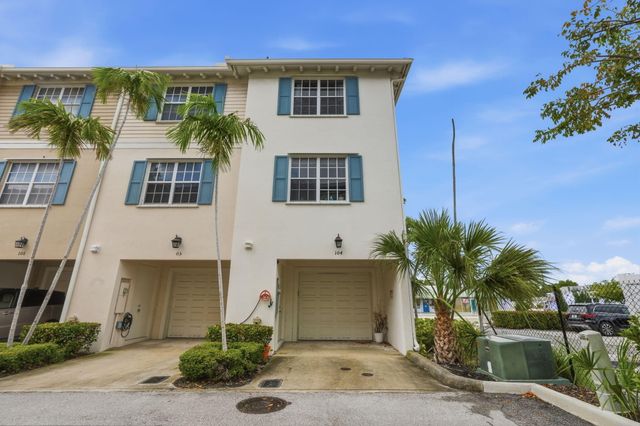 310 N Dixie Highway 104, Lake Worth Beach, FL 33460