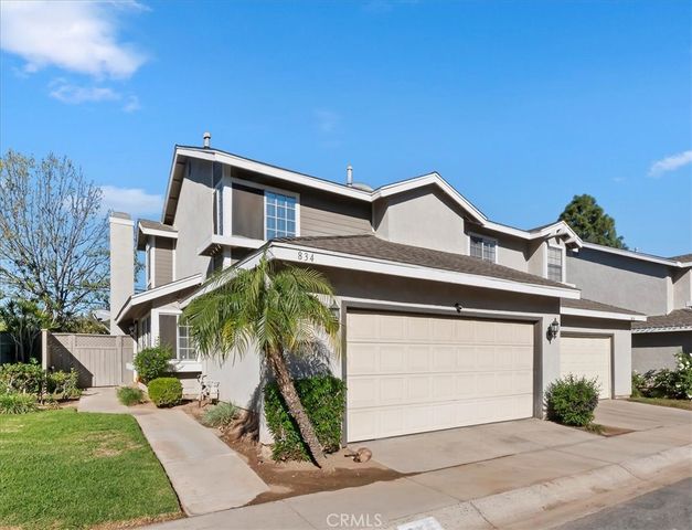 834 Robles Pl, Corona, CA 92882