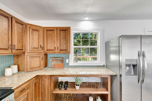 315 W Skyline Drive, Stockton, MO 65785