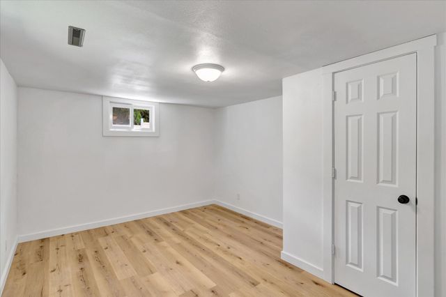 315 W Skyline Drive, Stockton, MO 65785