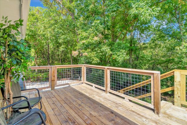 315 W Skyline Drive, Stockton, MO 65785