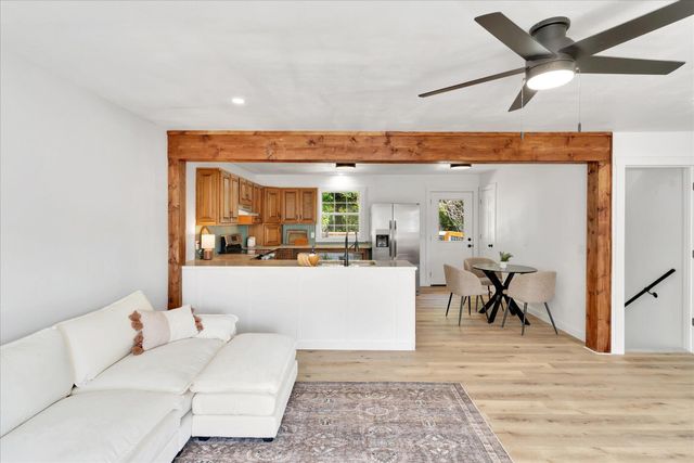 315 W Skyline Drive, Stockton, MO 65785